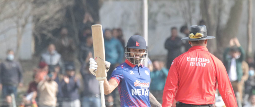 Nepal lost the fourth wicket, Kushal Bhurtel caught out