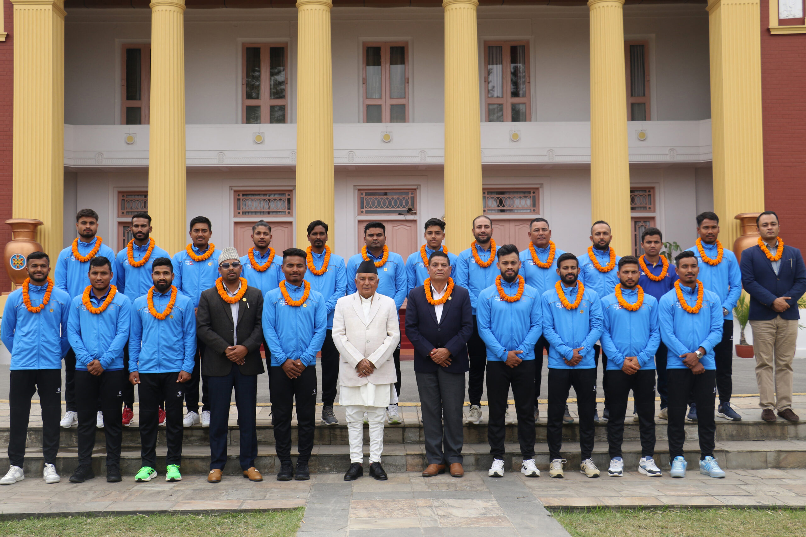 Government should boost up confidence of players-President Poudel