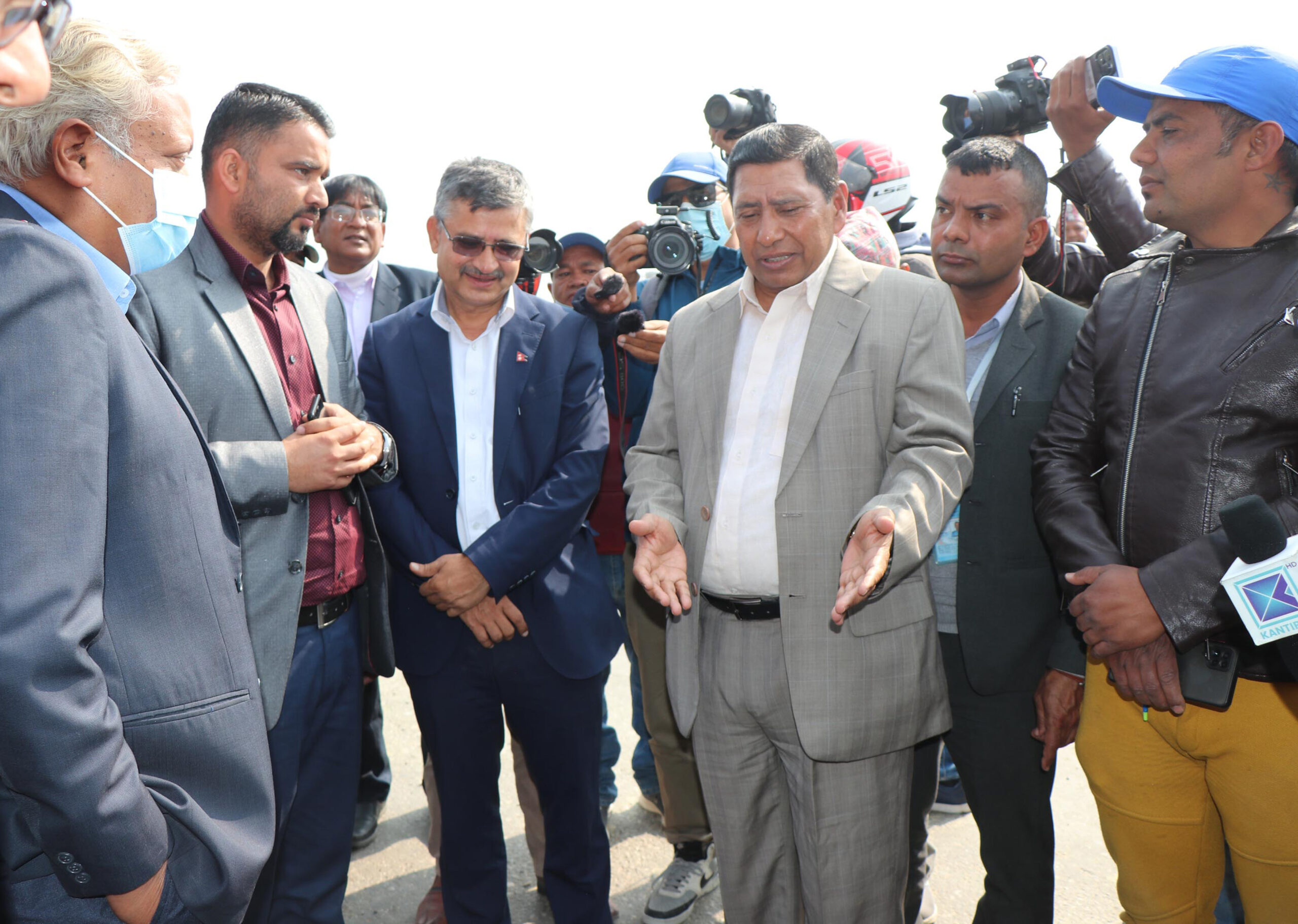 DPM Shrestha observes Bhaktapur-Nagarkot road