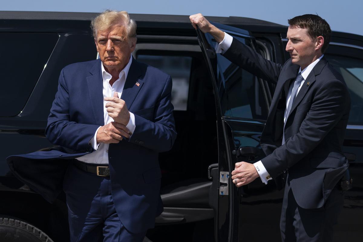 Donald Trump indictment: Ex-US president to be charged over hush money