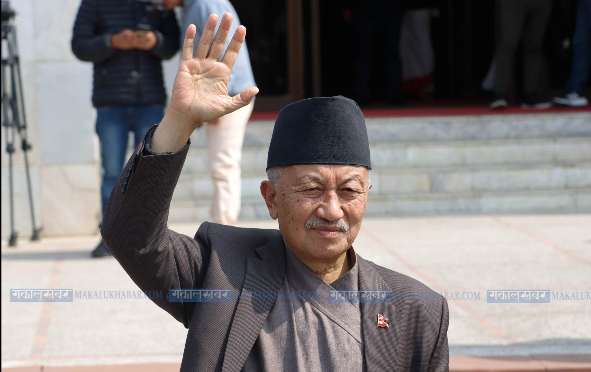 UML leaders along with Subas Nemwang reached LSP office