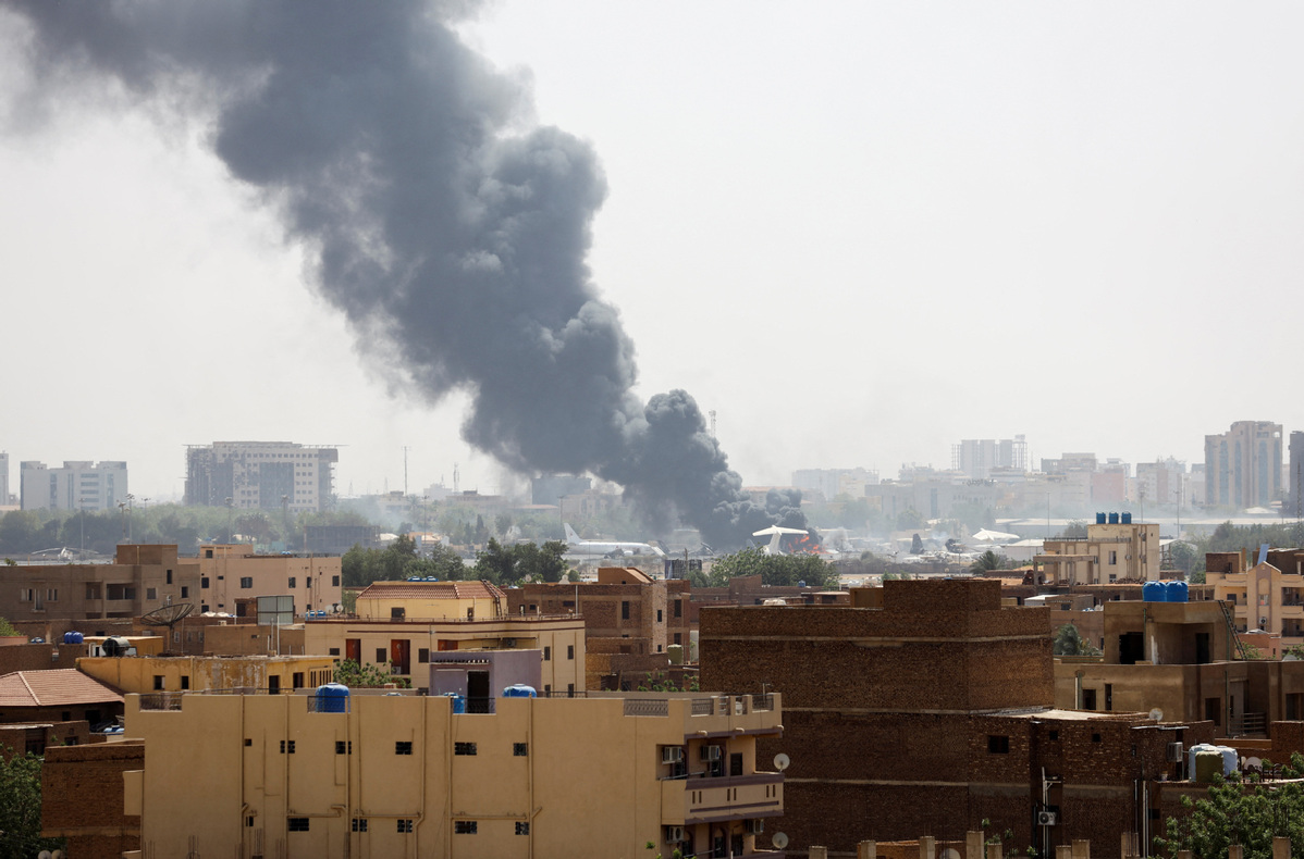 270 killed as deadly military conflict in Sudan rages into 4th day