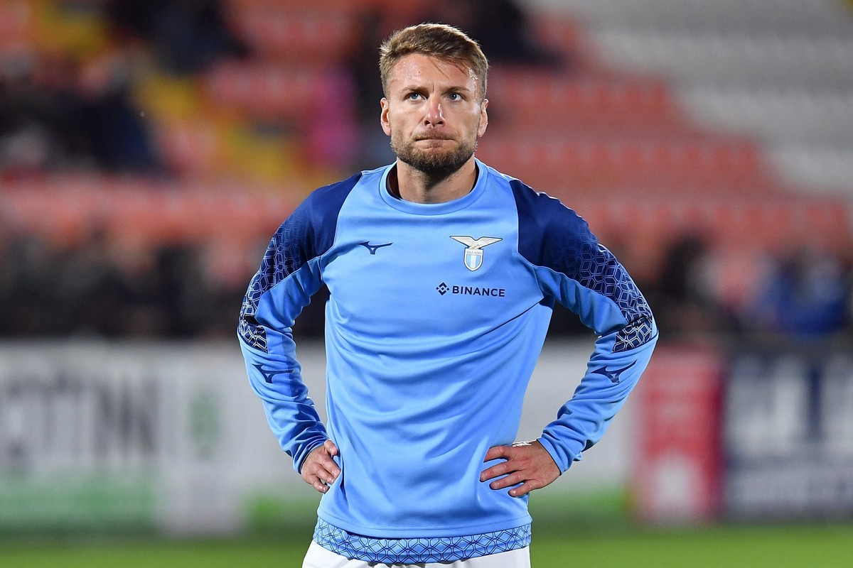 Lazio striker Ciro Immobile suffers broken rib spinal distortion