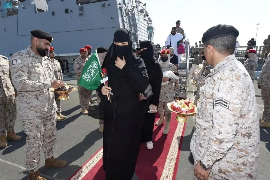 Saudi Arabia evacuates more citizens, foreigners from Sudan