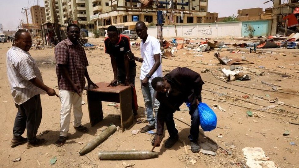 Sudan crisis: Ceasefire extended but fighting continues