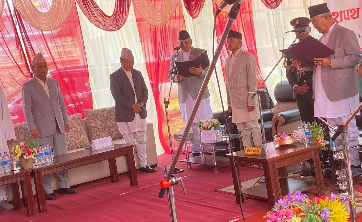 Gandaki CM Pandey took oath, two ministers also to took oath