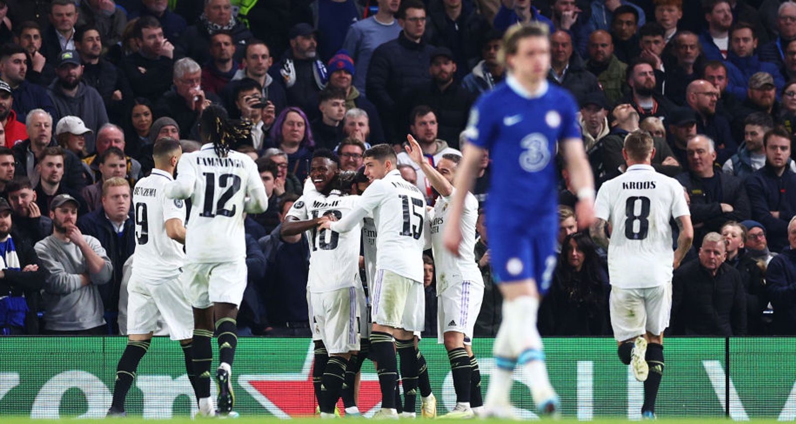 Real Madrid beat Chelsea to go in the semi-finals