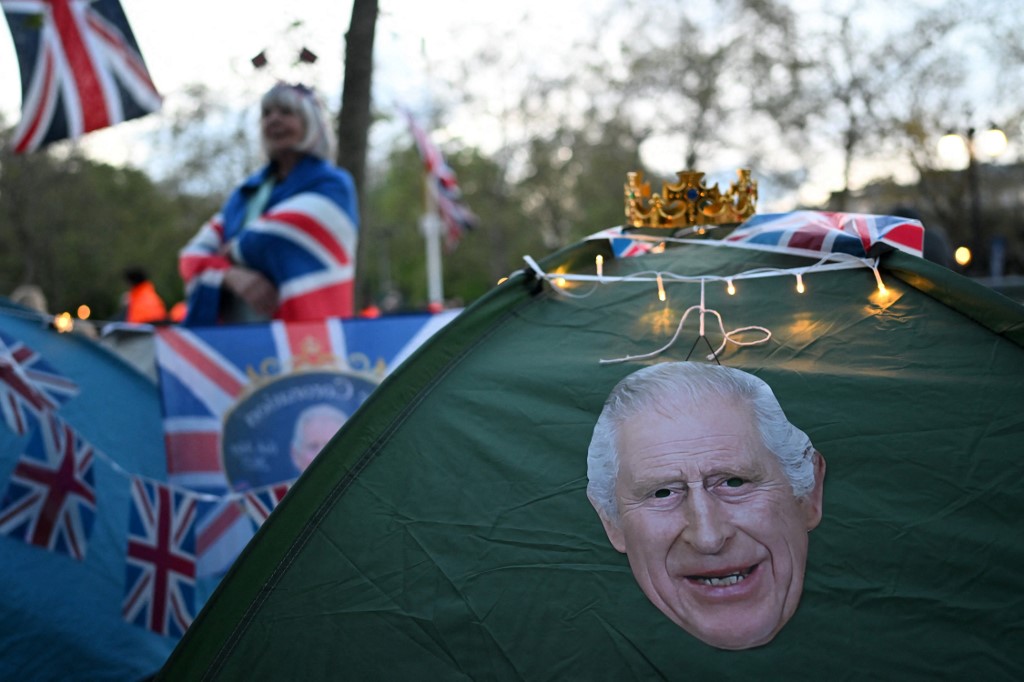 Pomp and protests as UK holds first coronation in 70 years