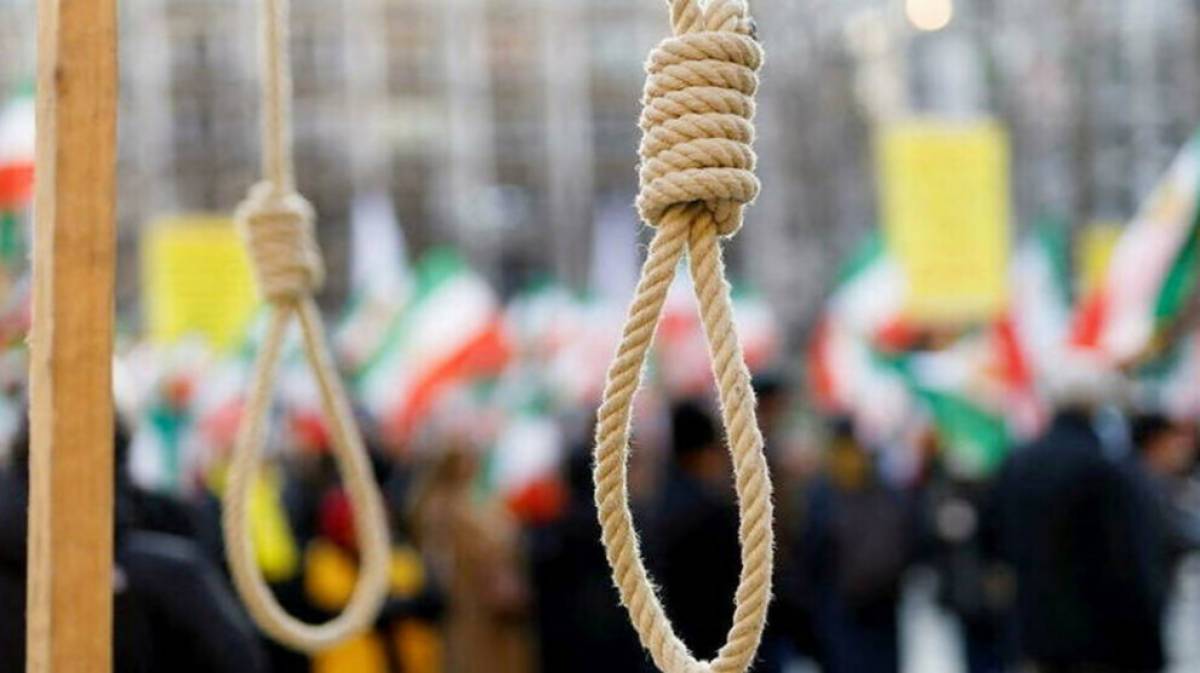 Iran executes 3 rapists who lured women to fake clinic