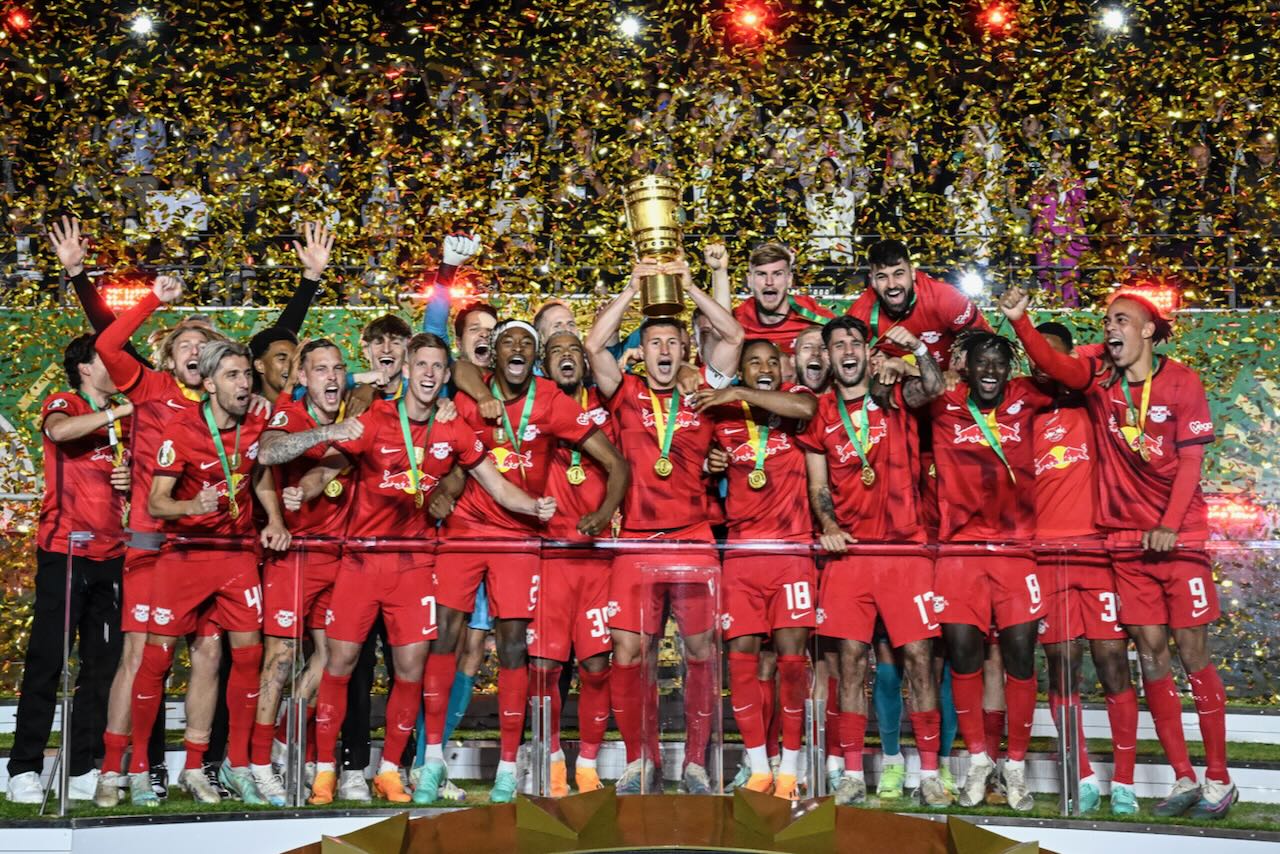 Leipzig lifts German Cup title
