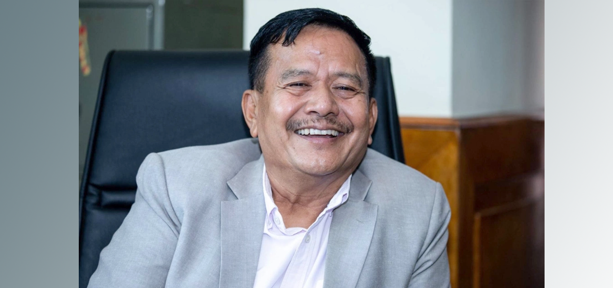 Meen Bahadur Gurung, owner of Bhatbhateni, arrested from Naxal