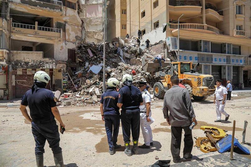 Building collapse kills 7 in Cairo