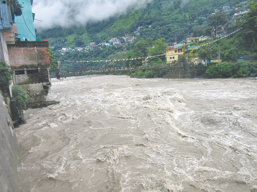 Kutiyakabar locals in constant fear of being swept by swollen Mahakali, Jogbudha rivers