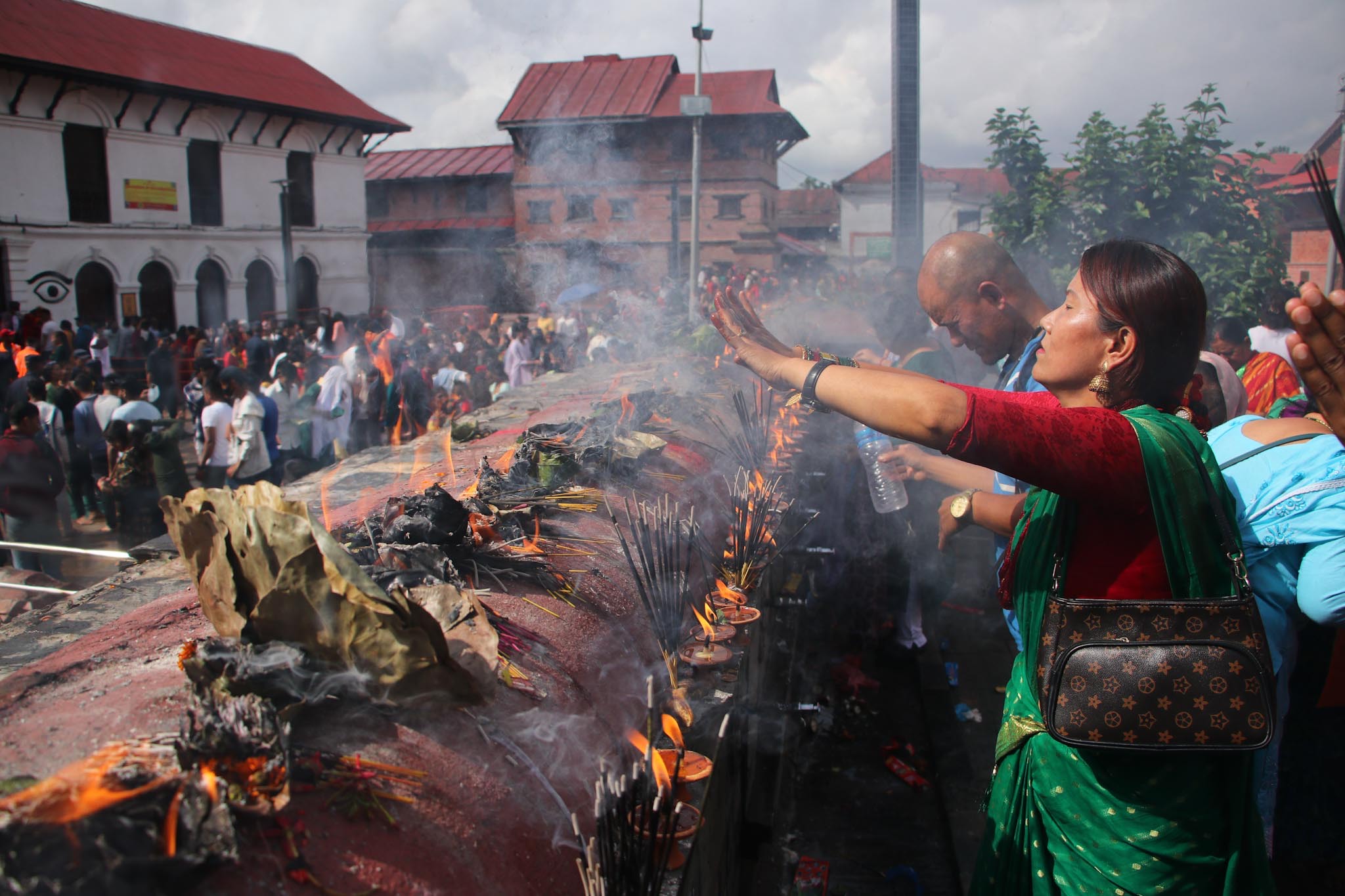 First Monday of Shrawan begins, devotees throng Pashupatinath temple (photos)