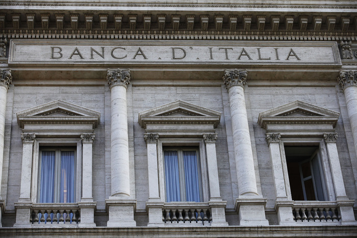 Italy’s public debt hits new record high