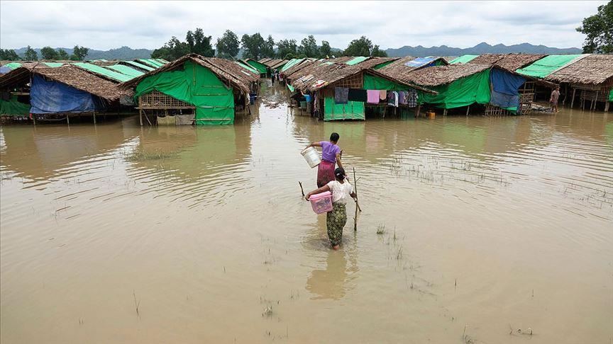 Over 1 mln stranded as floods ravage parts of SE Bangladesh