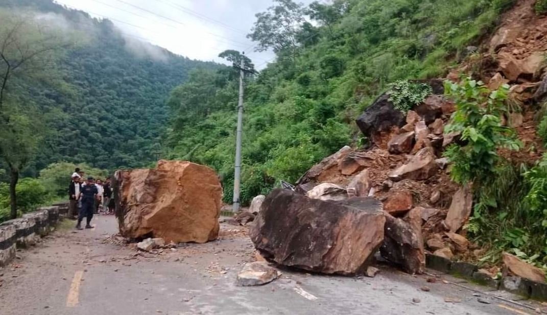 Landslides block highways in nine places across country