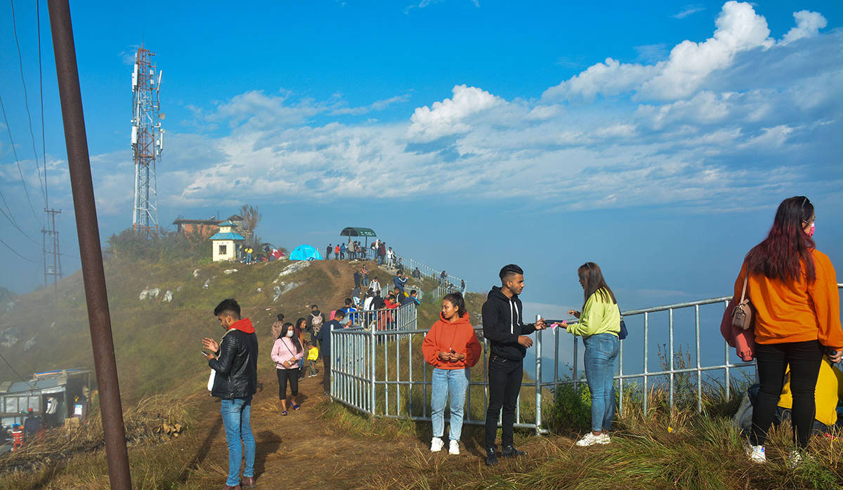 Manungkot sees decreasing inflow of tourists