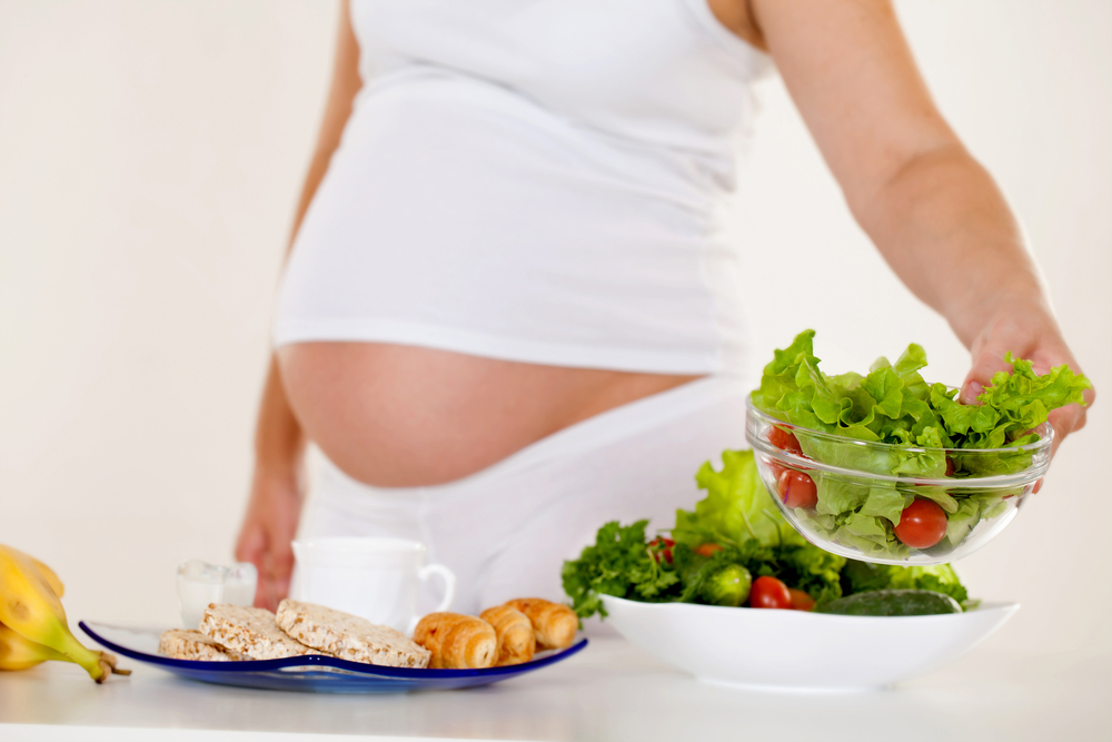 Expectant mothers provided nutritious food