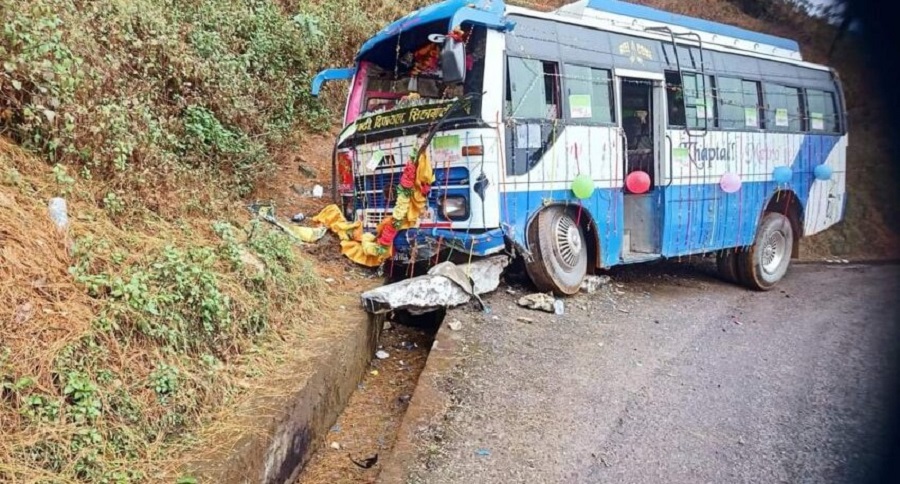 Bus accident in Dhading injures 20