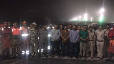 10 people trapped in India’s dam rescued after nightlong operation