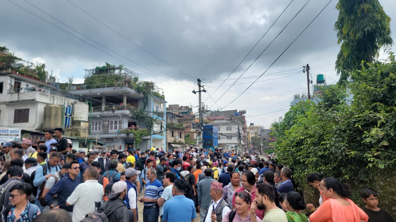 Locals protest against the dozer of KMC who reached Kapan to excavate river