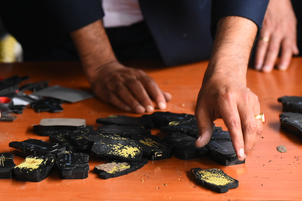 Gold removed from ‘Break Shoe’, taking mint division to check (photos)