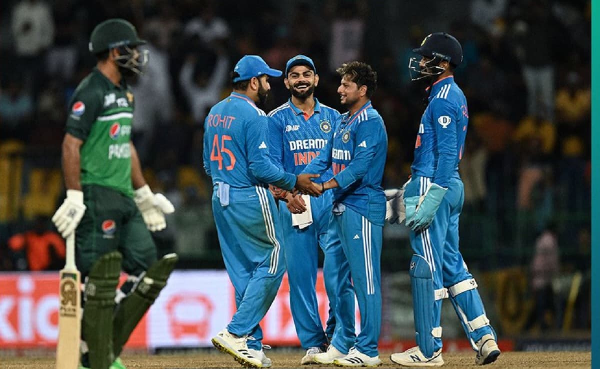 India cruises to record 228-run win over Pakistan at Asia Cup after Kohli hits 47th ODI ton