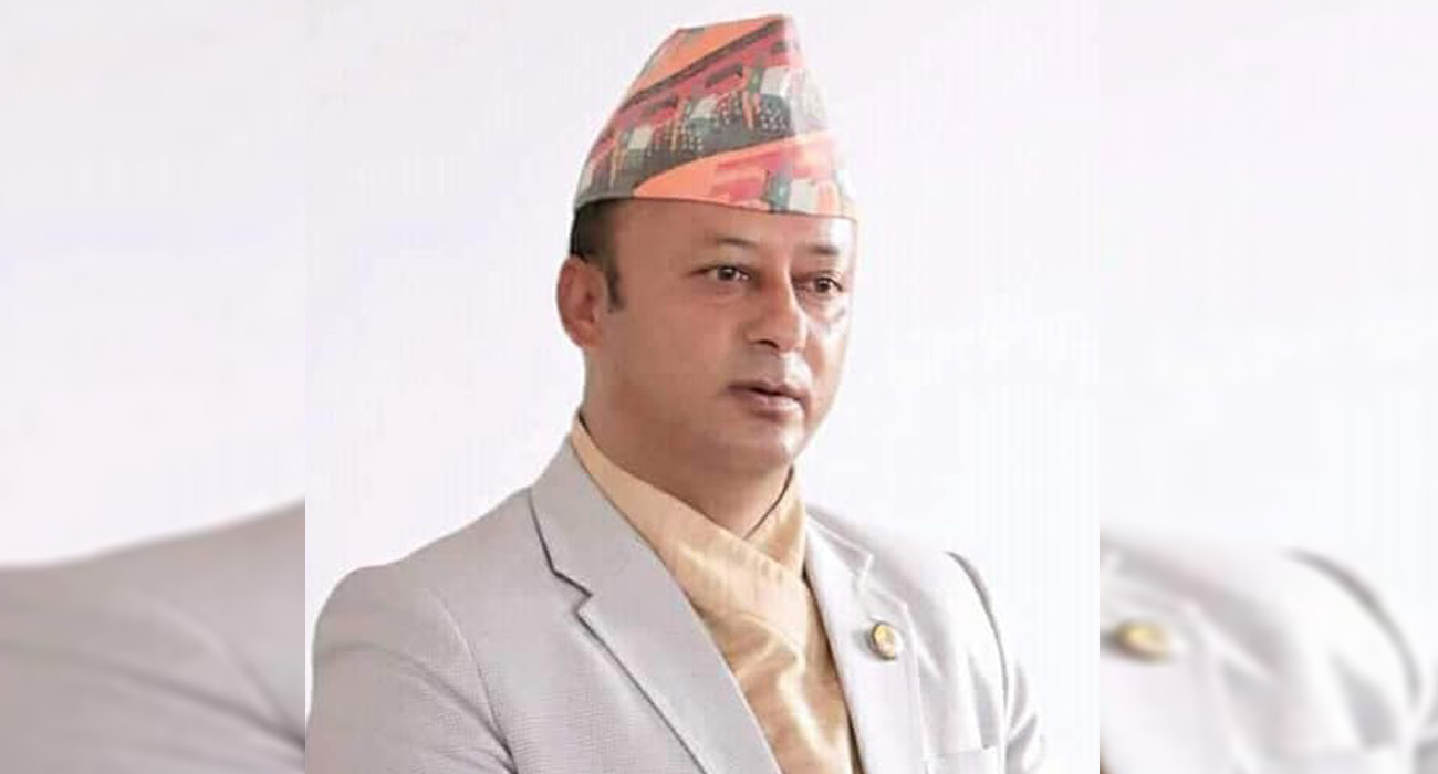 Minister Khadka participates in clean-up campaign