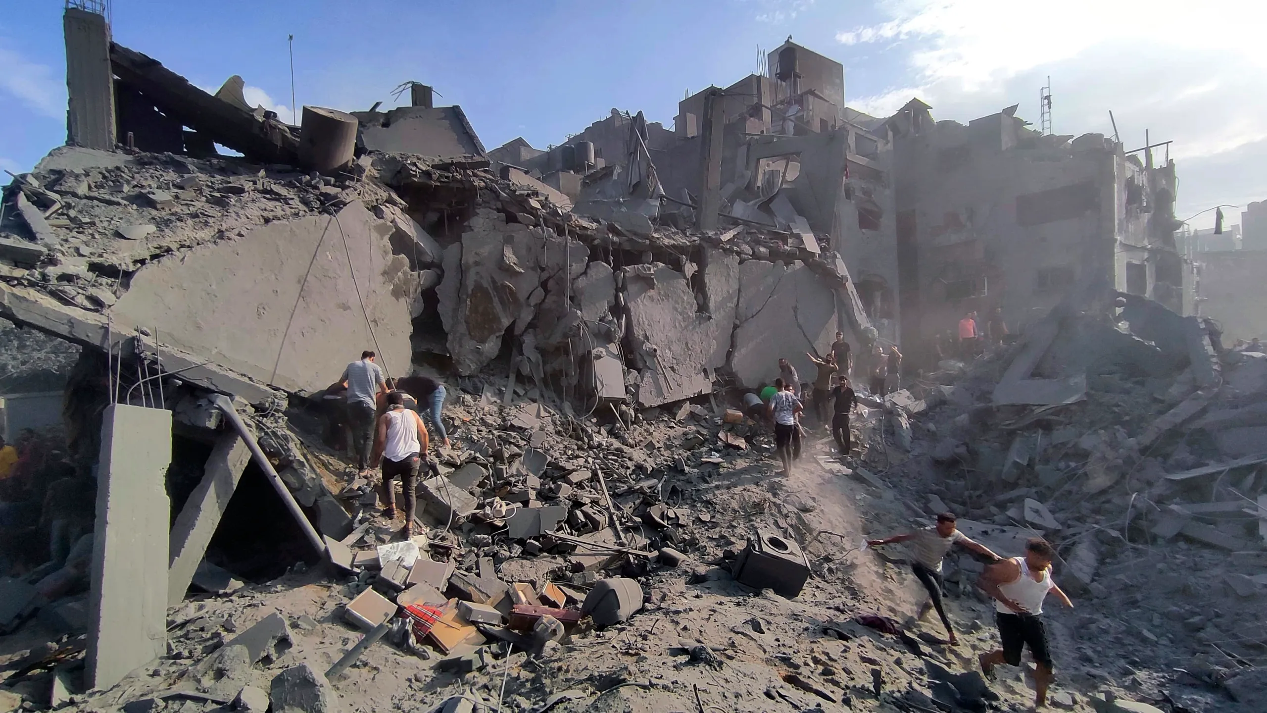 Israeli airstrikes crush apartments in Gaza refugee camp, as ground troops battle Hamas militants