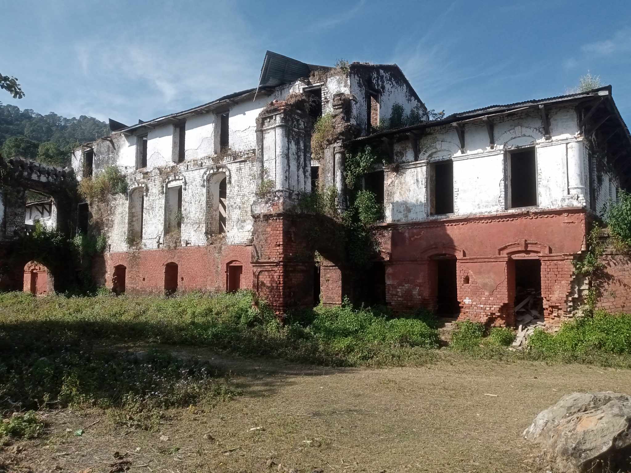 Historical Garbha palace in state of neglect