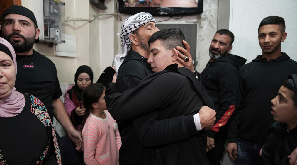 30 Palestinian prisoners freed on fifth day of ceasefire