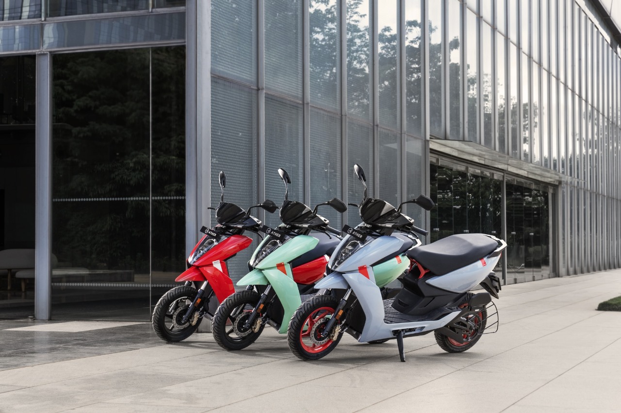 Ather 450X electric scooter now available to the public in Nepal, price NPR 3,85,500