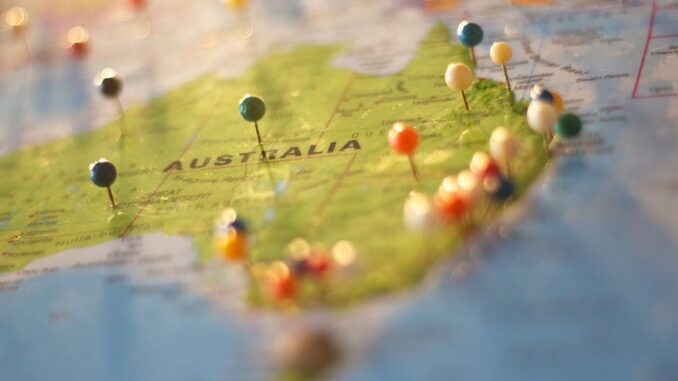Australia’s overseas-born population growing
