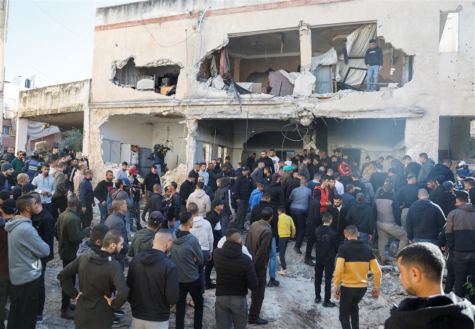 At least 32 killed in new Israel raids on Gaza