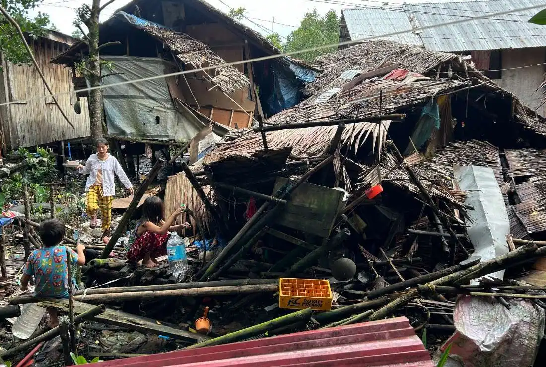 Death toll of 7.4-magnitude quake rises to 3 in Philippines
