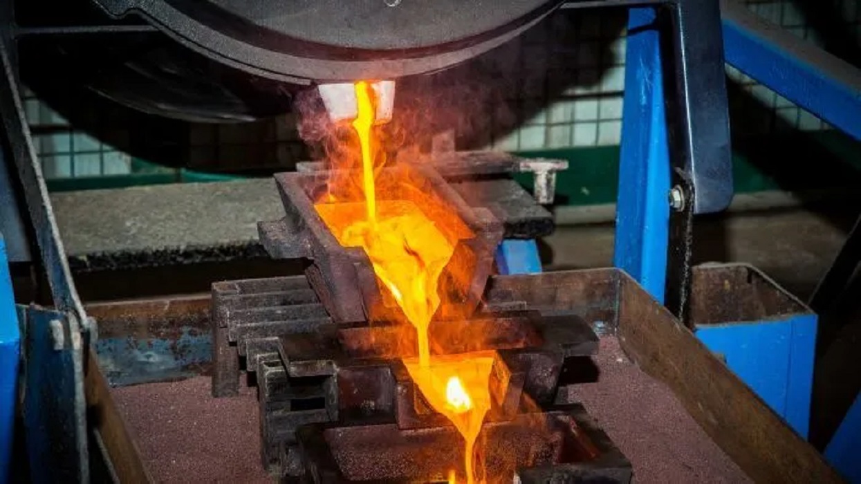 Raid on New Road gold smelting factory: Pandey of Kailali arrested, seized gold being weighted