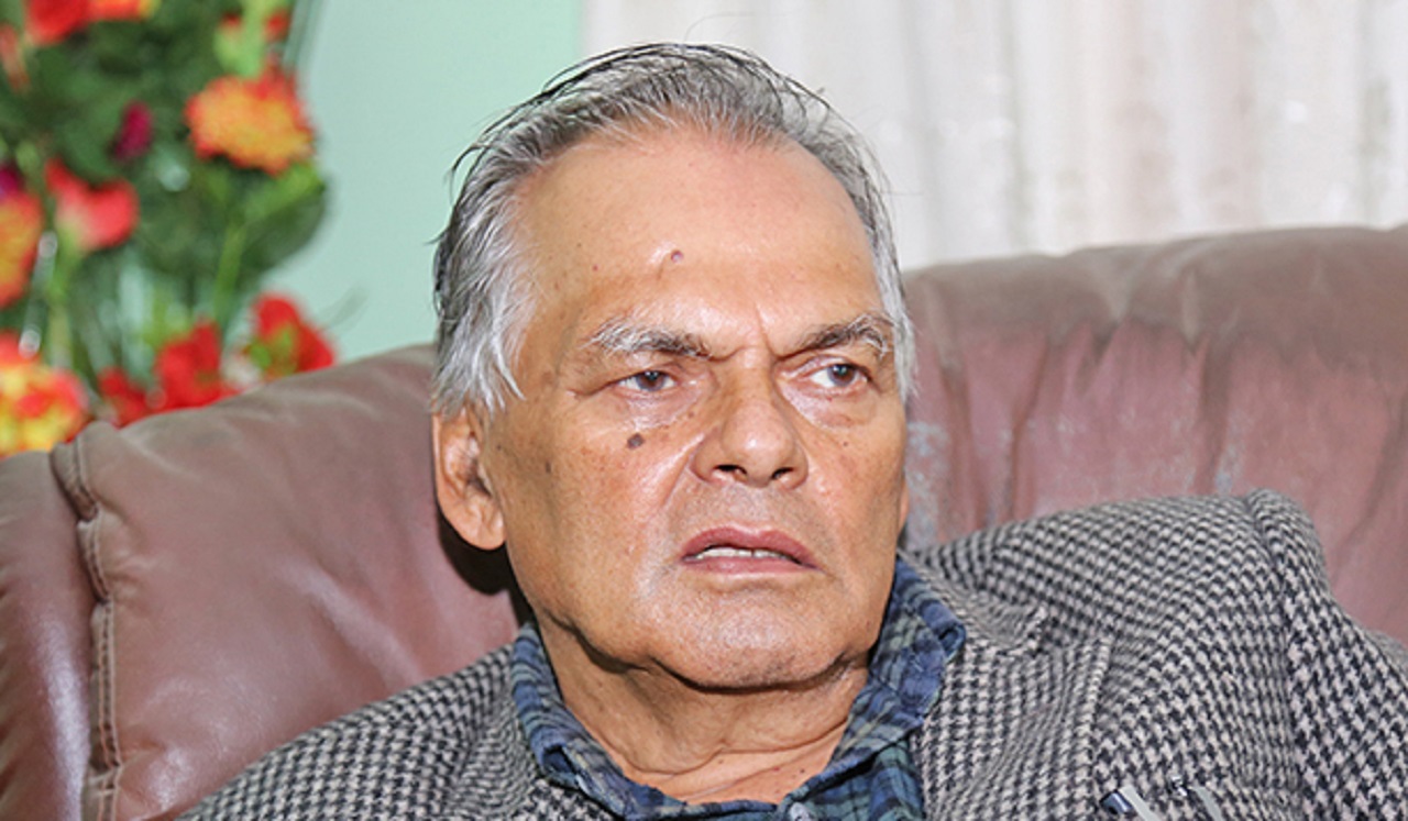 Former Education Minister stresses on educational reforms
