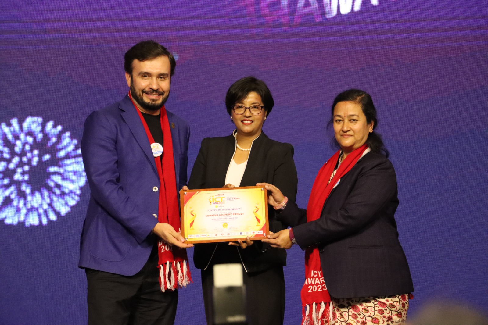 Ncell honours Sunaina Ghimire Pandey with ‘Ncell Woman ICON ICT Award 2023’