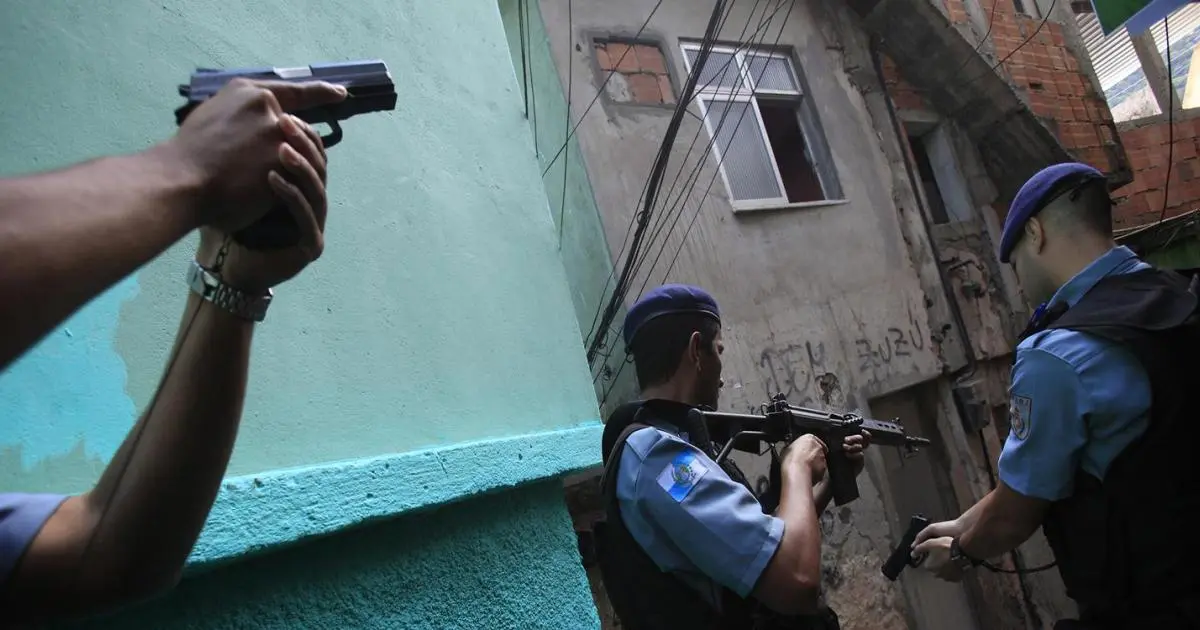 6 armed robbers killed, 8 arrested in Brazil