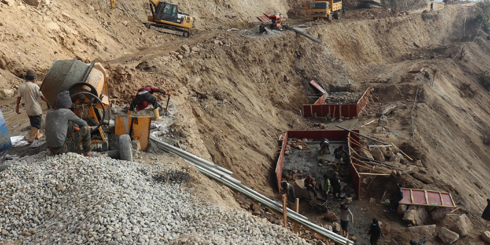 Locals in difficulty as Phalgunanda Road remains in limbo for three decades