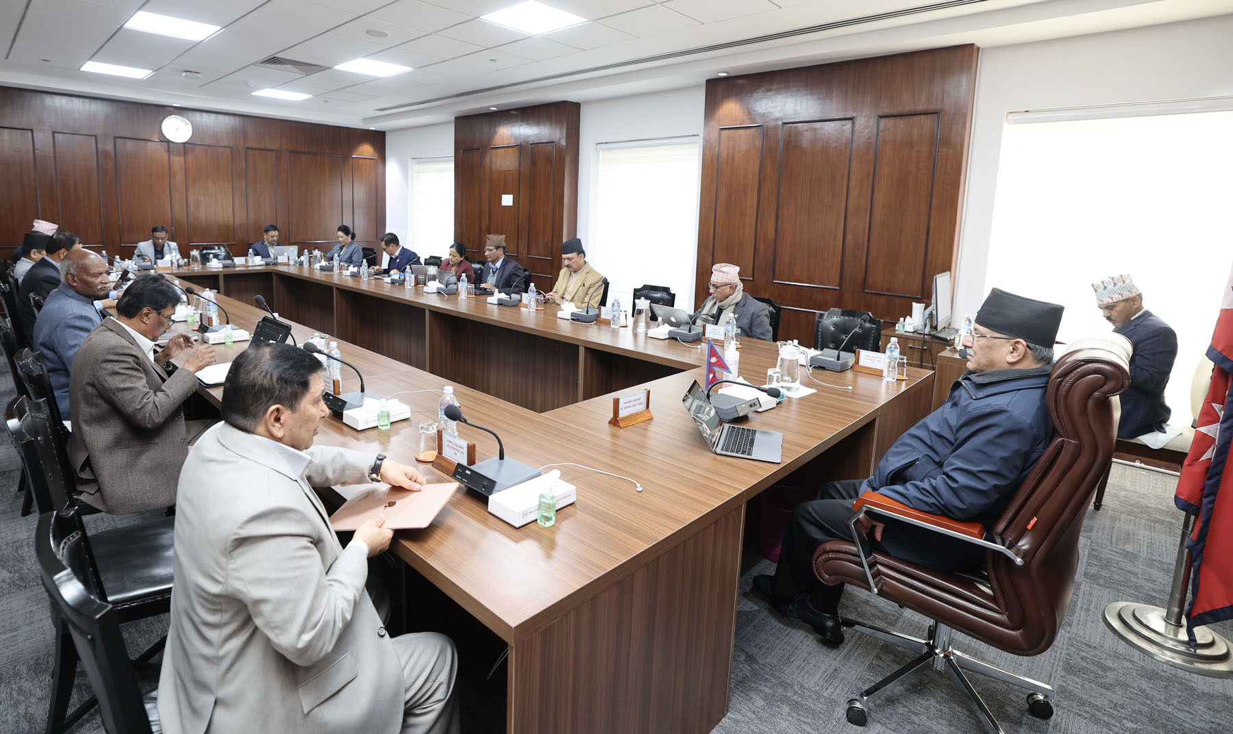 These are the 16 decisions taken by the Council of Ministers (with list)
