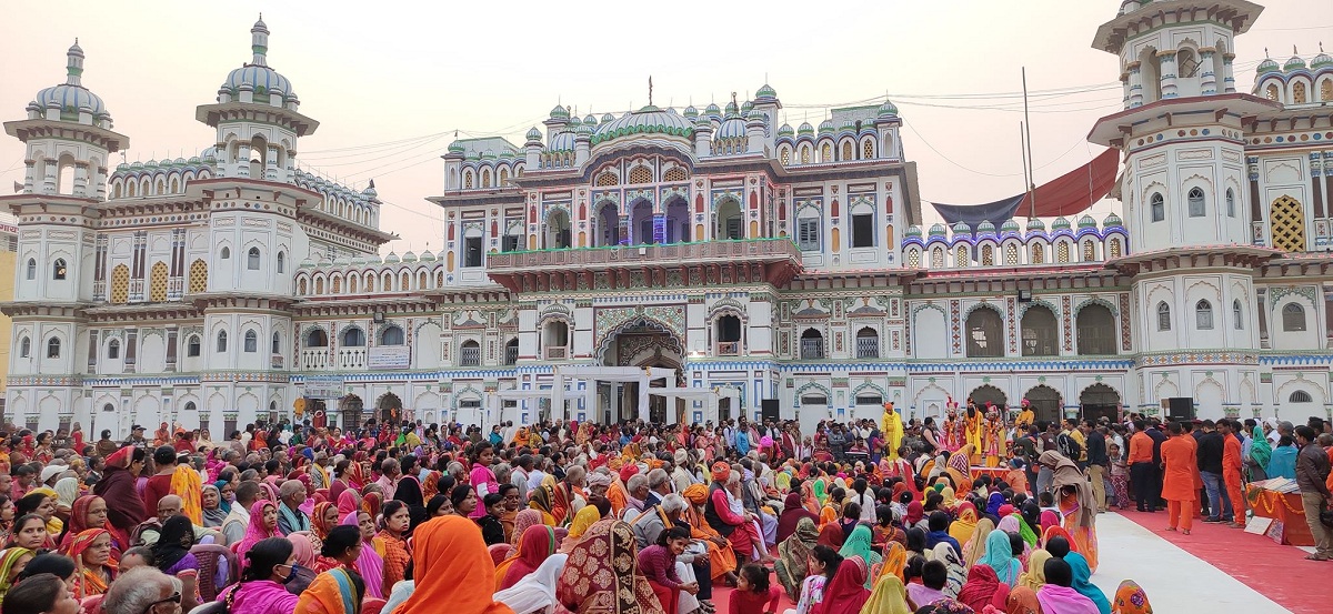Celebration of Ram Janaki’s wedding: Lakhs of pilgrims flock to Janakpurdham