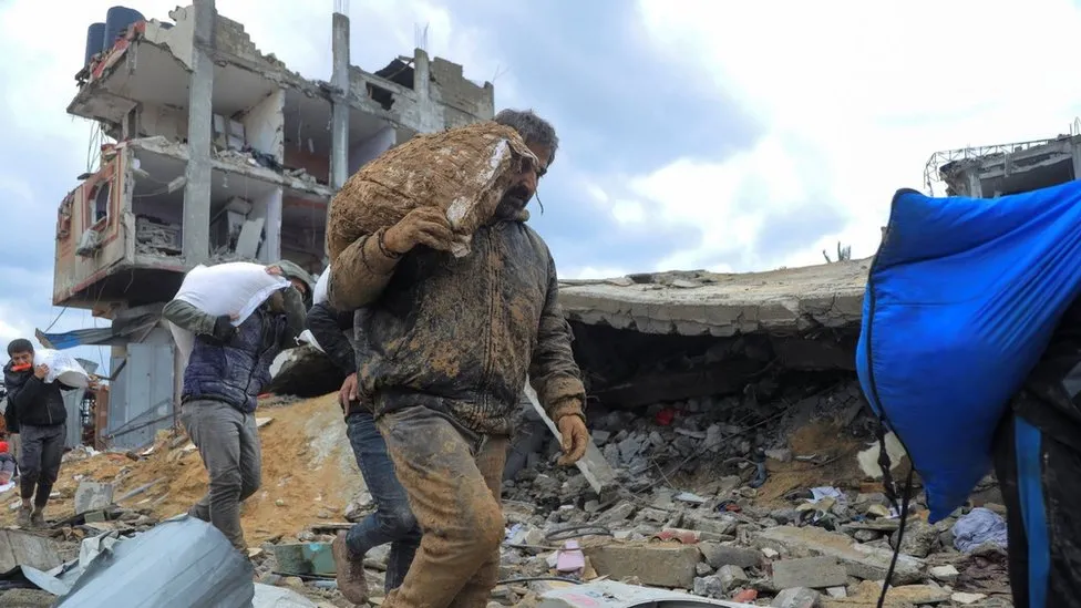 UNRWA claims: UN agency condemns aid halt over alleged help for Hamas attacks