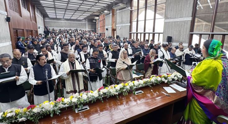 Bangladesh’s newly elected MPs take oath