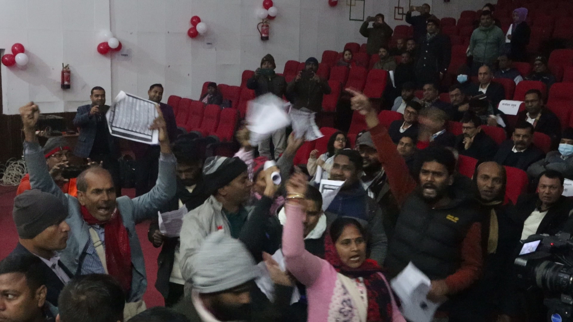 Protest erupts during Madhesh State’s annual progress report