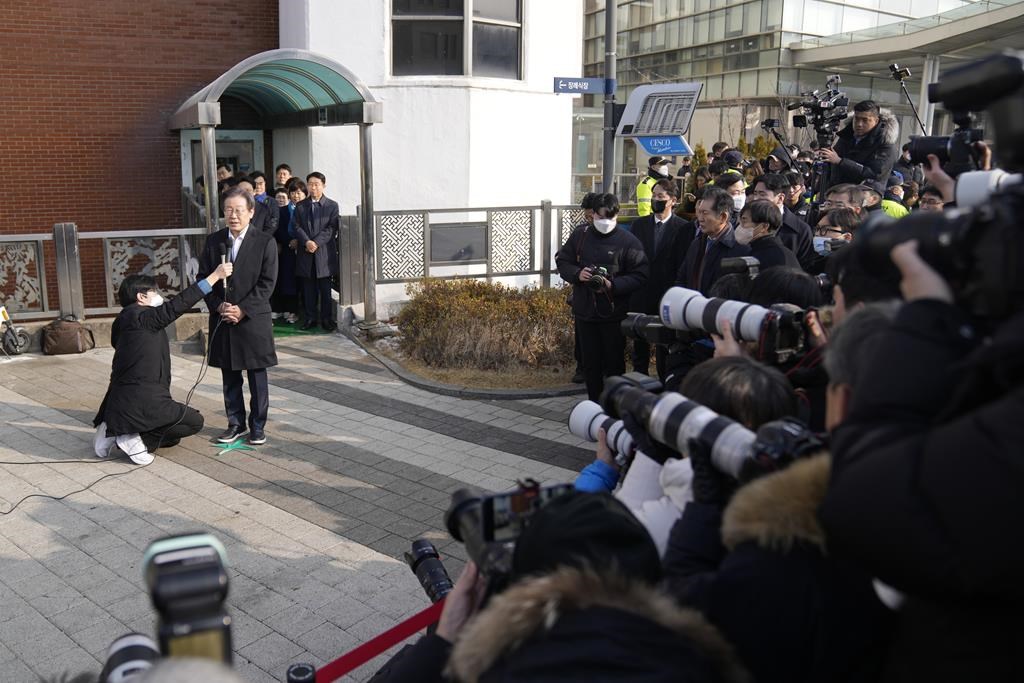 South Korean opposition leader Lee discharged from hospital