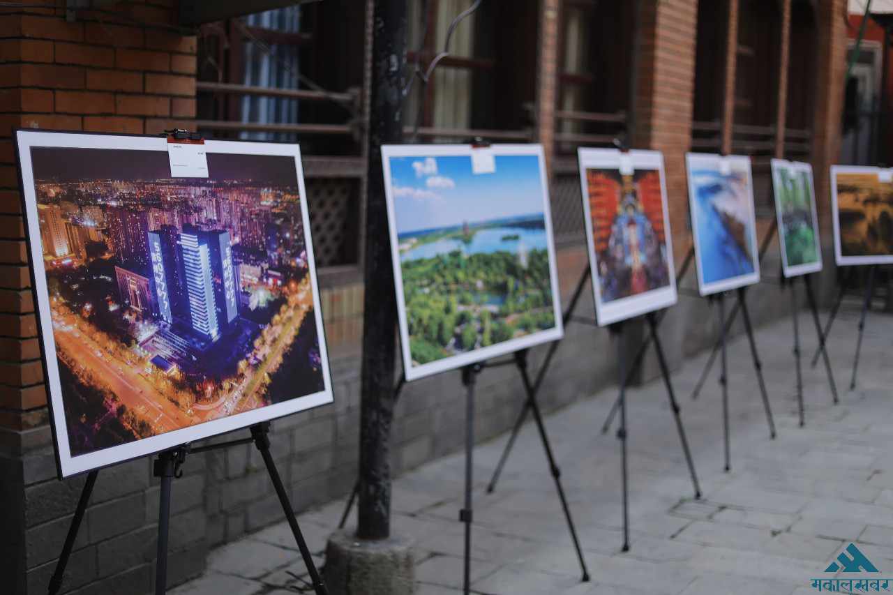 Chinese photo expo kicks off at at tourism board (photos)