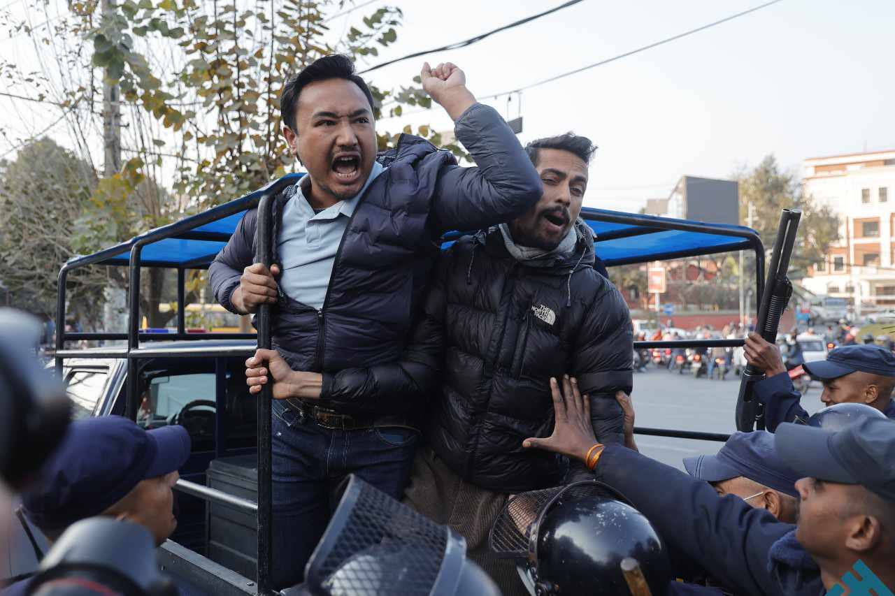 15 held in protest demanding ‘repeal ban on Matighar Mandala’ (photos)