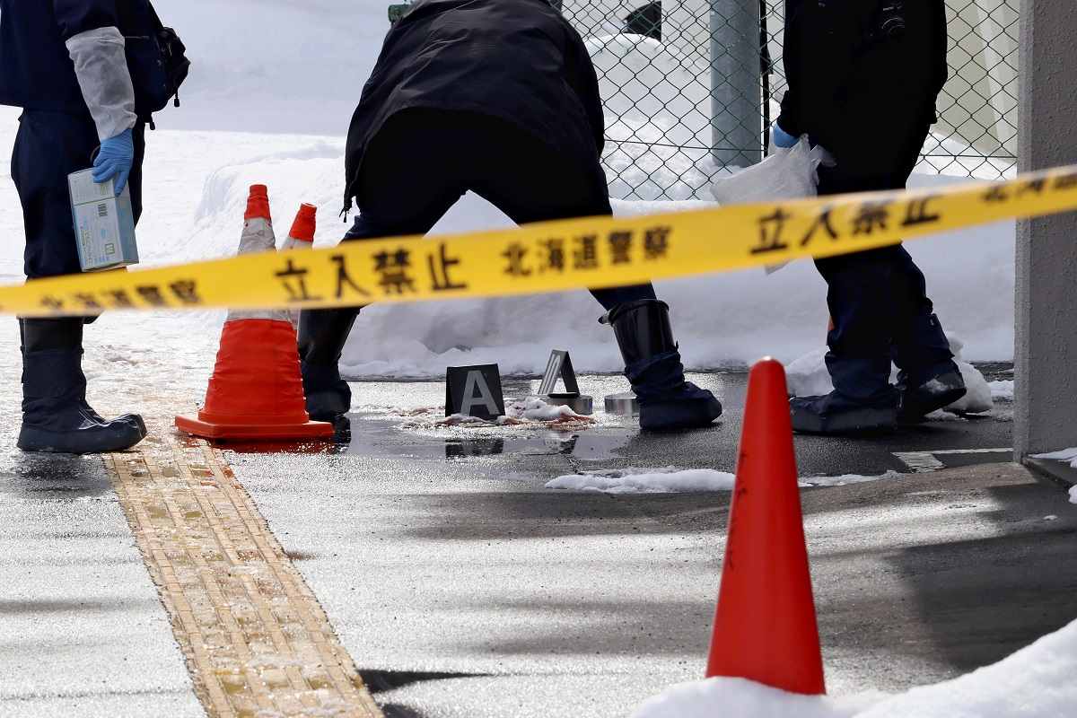 Knife-wielding man kills 1 at convenience store in Japan’s Sapporo